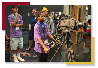 Students explore camera equipment at SoonerVision